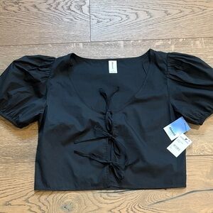 NWT Abound Black Tie-Front Puff Sleeve Blouse